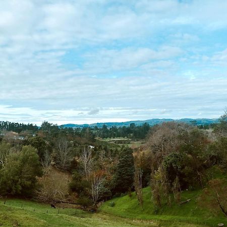 Thistle And Pine Cottage Farmstay Tauranga Buitenkant foto
