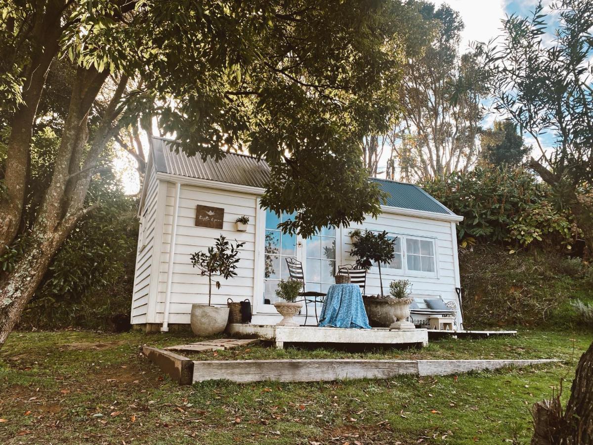 Thistle And Pine Cottage Farmstay Tauranga Buitenkant foto